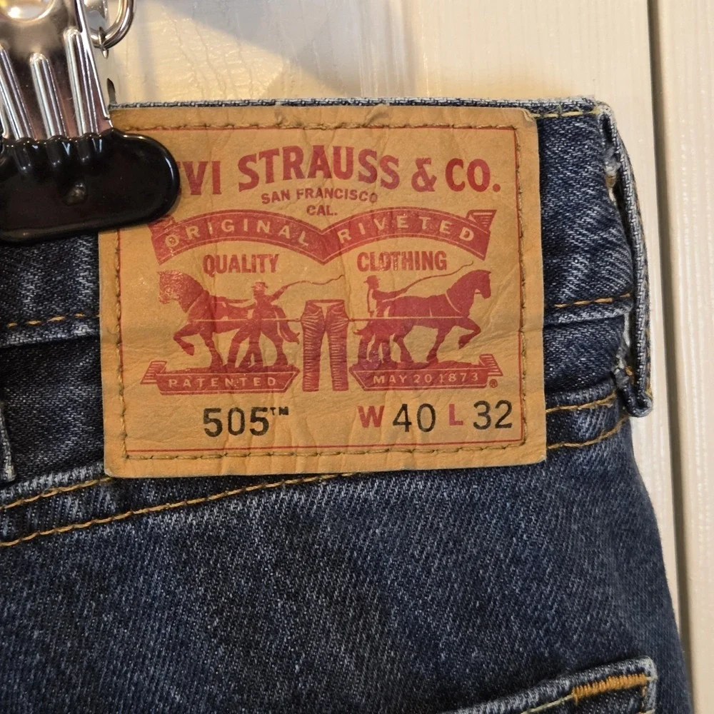 Levis 505 Jeans Mens 40x32 Blue Denim Pants Straight Fit American Classic Y2K‎